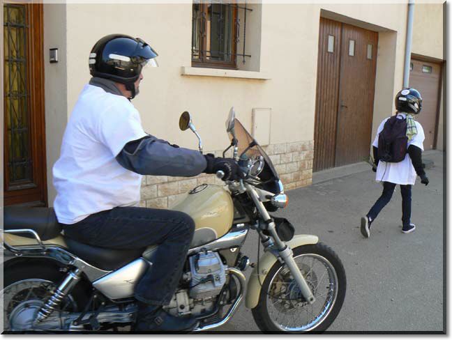 2011-04-17-MOTOS-ROSES-ESPOIR-CANCER-152.jpg