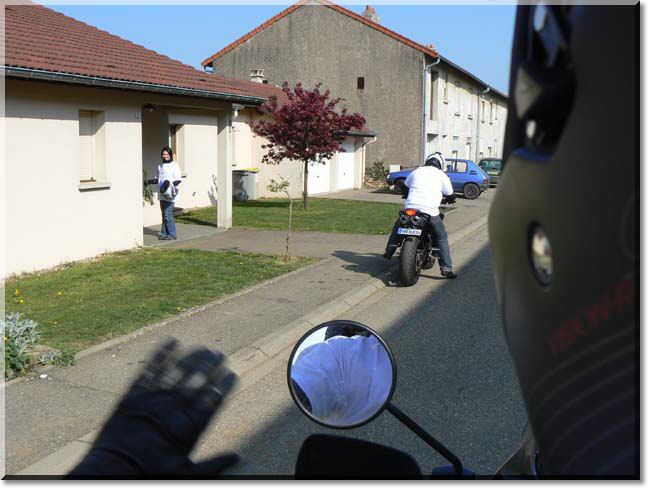2011-04-17-MOTOS-ROSES-ESPOIR-CANCER-175.jpg
