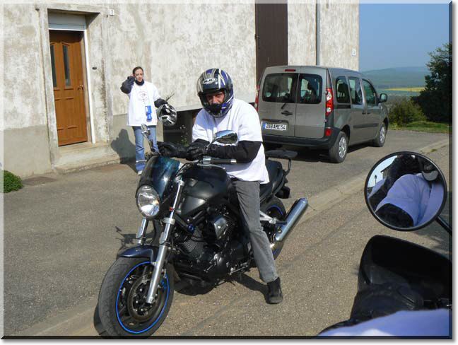 2011-04-17-MOTOS-ROSES-ESPOIR-CANCER-177.jpg