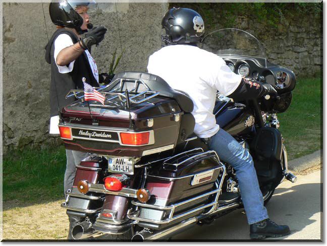 2011-04-17-MOTOS-ROSES-ESPOIR-CANCER-188.jpg
