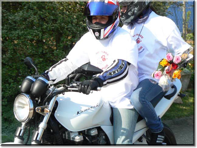2011-04-17-MOTOS-ROSES-ESPOIR-CANCER-191.jpg