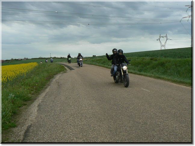2012-04-29-ATTON-MOTOS-ROSE-ESPOIR-080-IF.jpg