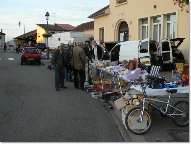 2010-08-29-AFR-ATTON-BROCANTE-013.jpg