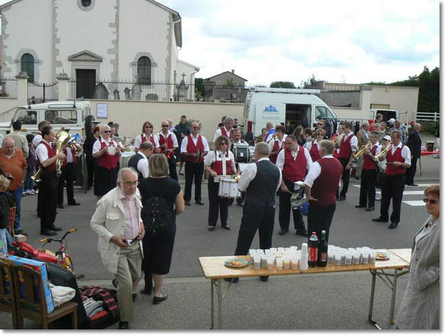 2010-08-29-AFR-ATTON-BROCANTE-068.jpg